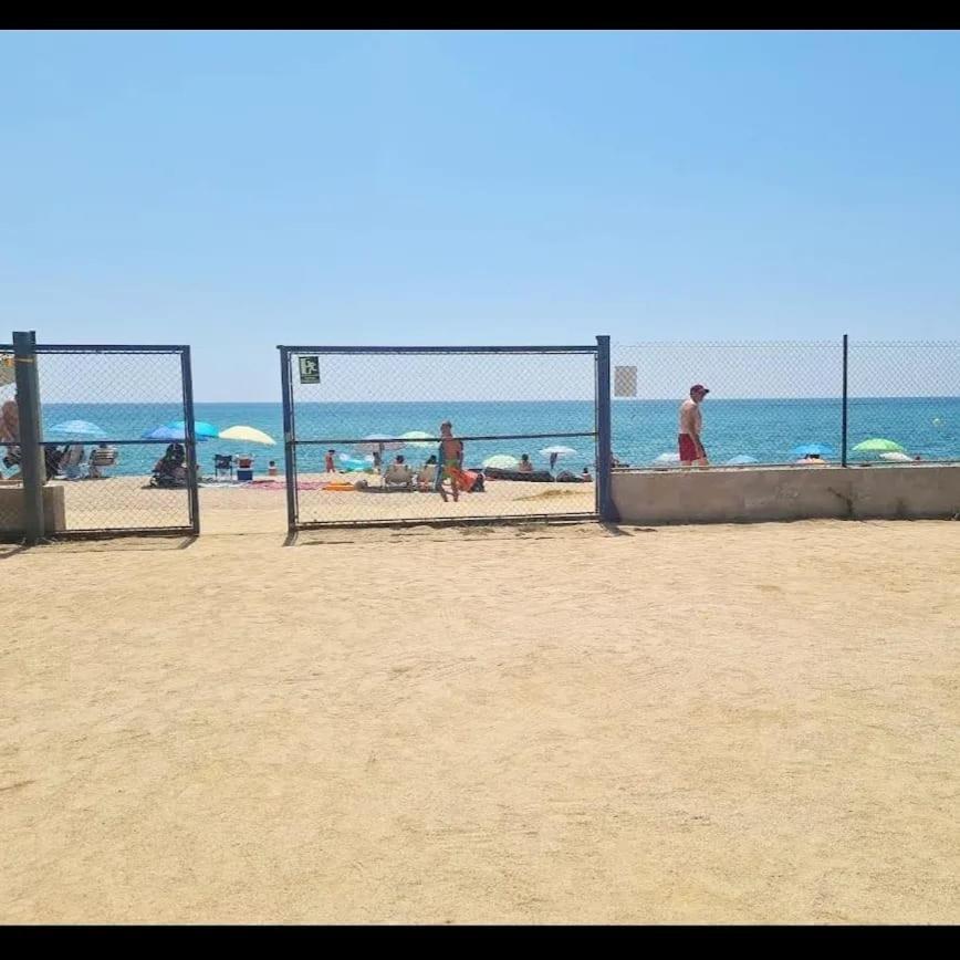 Camping El Pinar Platja Santa Susanna Extérieur photo