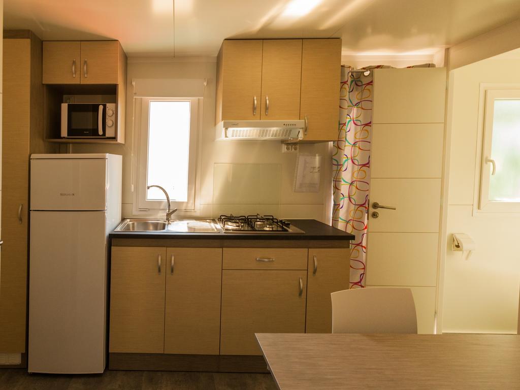 Camping El Pinar Platja Santa Susanna Extérieur photo